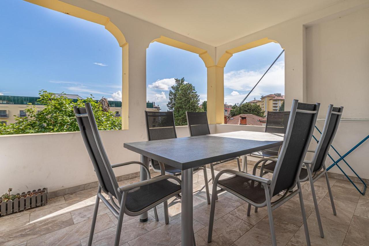 Villa Roma Portorose エクステリア 写真